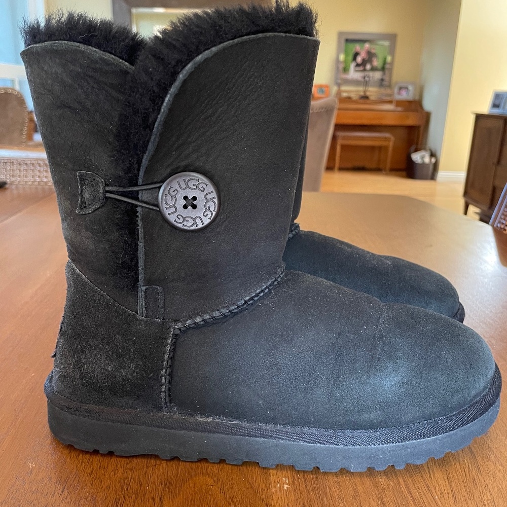Bailey Button II Ugg Boots